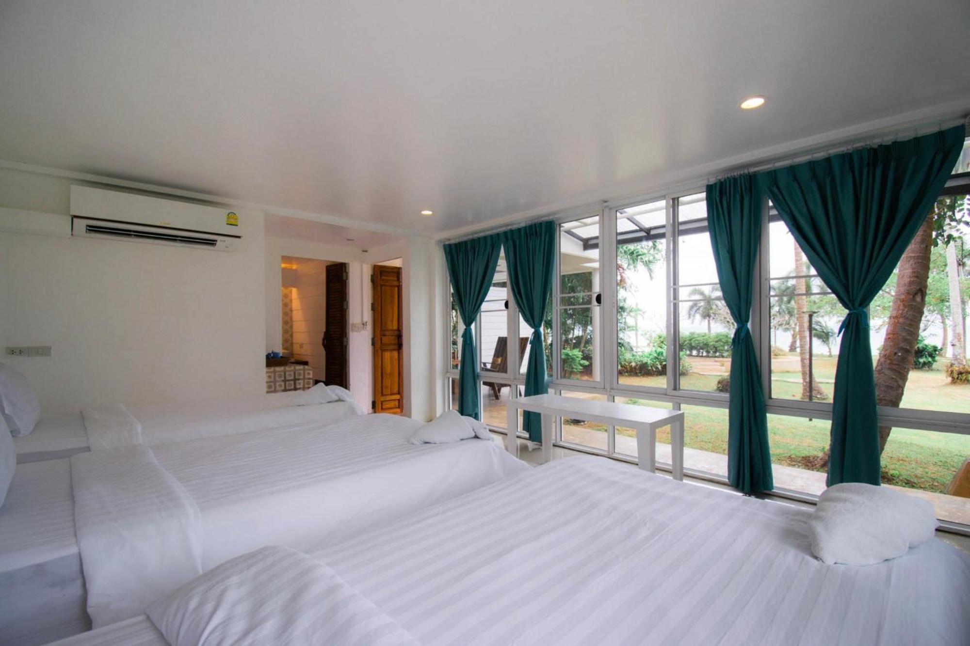 Koh Mak Resort Room photo