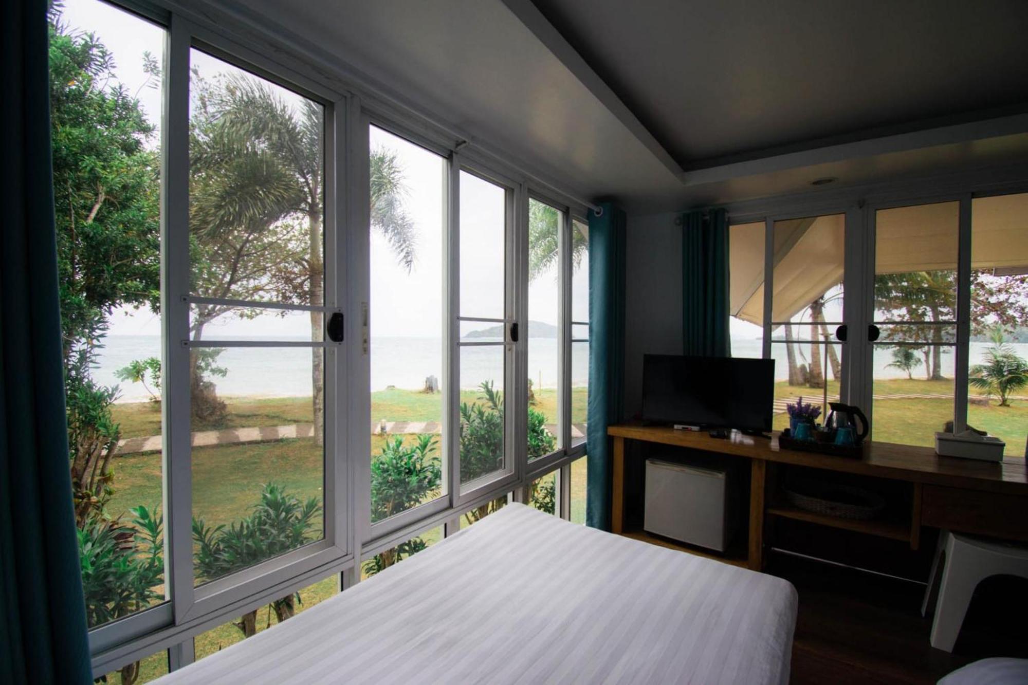 Koh Mak Resort Room photo