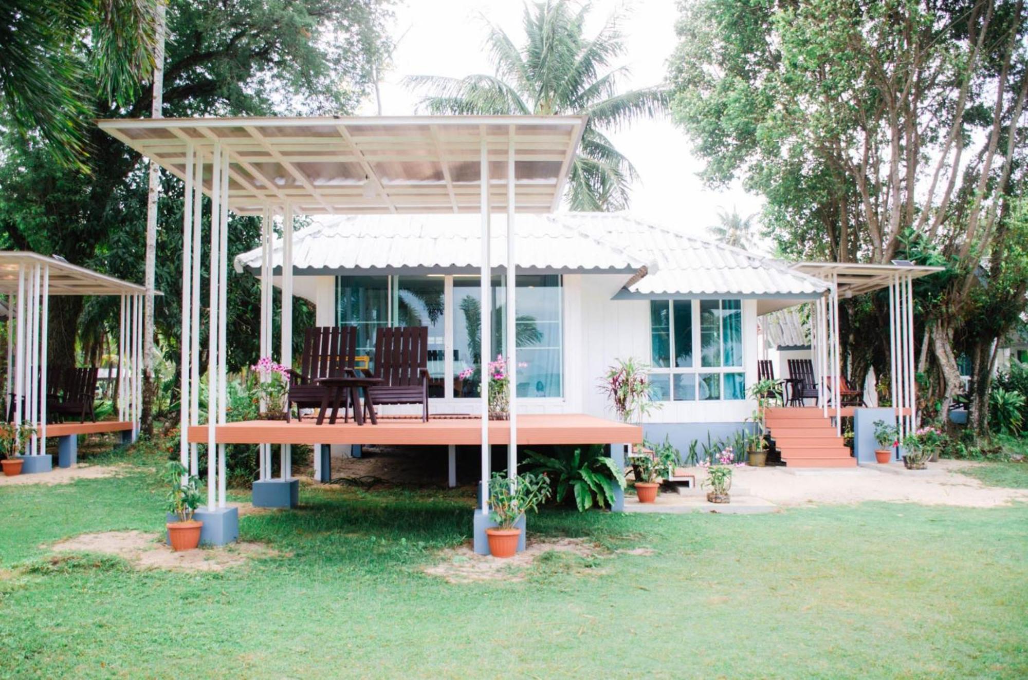 Koh Mak Resort Room photo