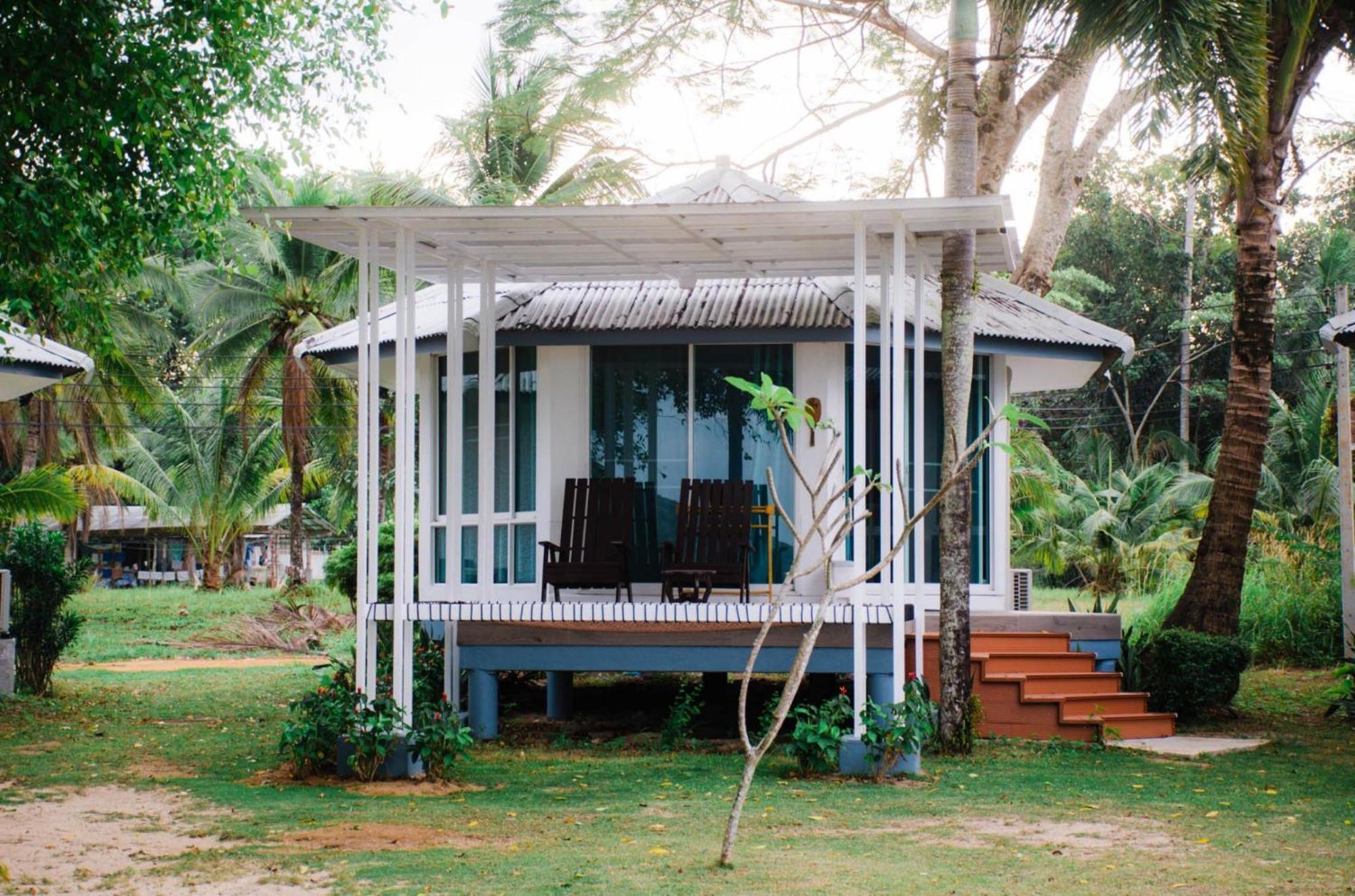 Koh Mak Resort Room photo